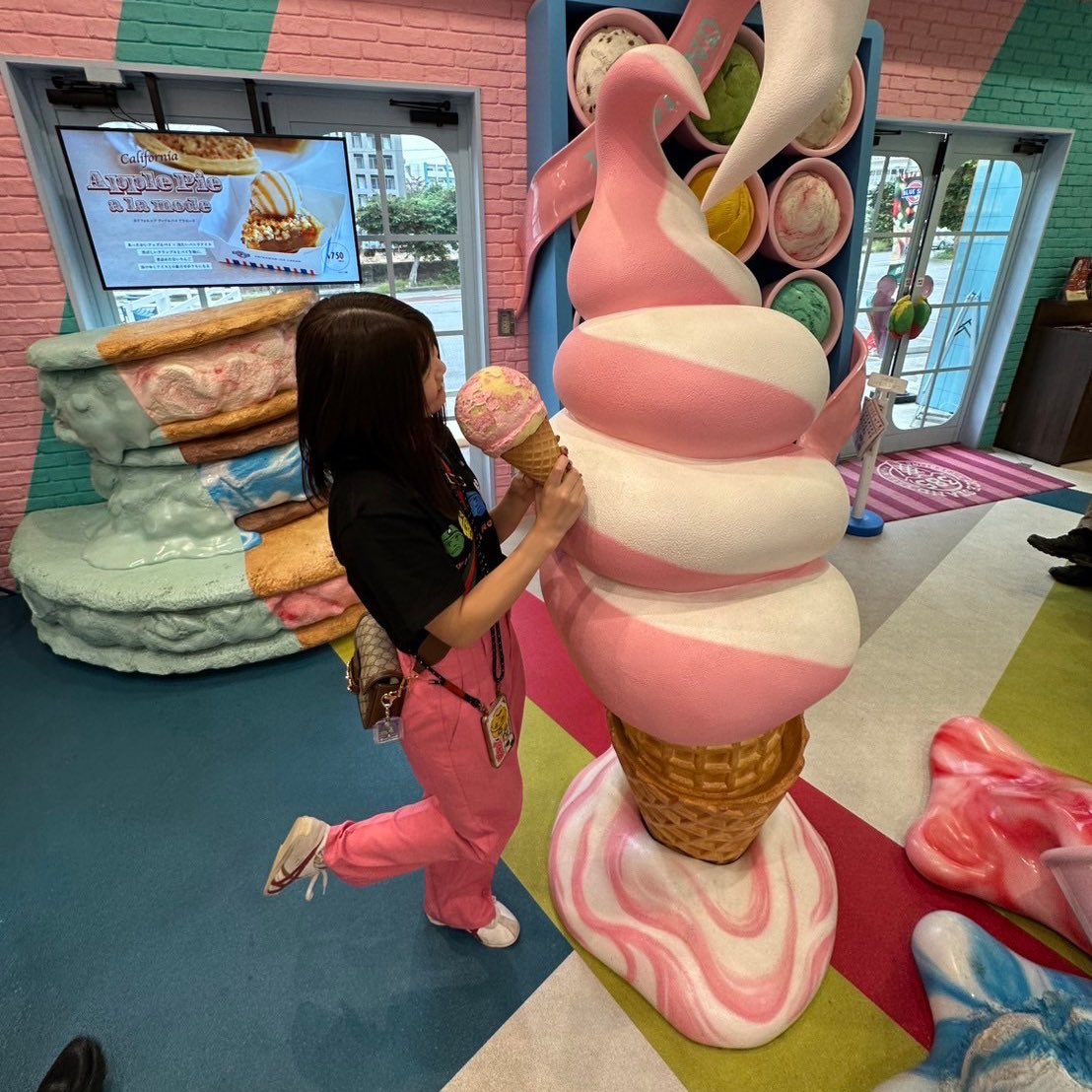 ____mi_ffy's tweet photo. 宮古島旅行①
ガーリックシュリンプが罪の味だった🦐💖✨ https://t.co/yjde4X0XX7