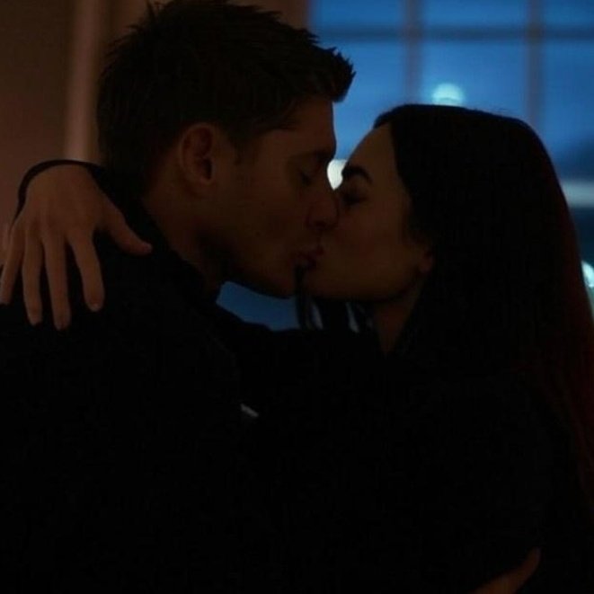 ──❬❬ Bᴜ́sϙᴜᴇᴅᴀ  ❭❭──

❱❭ Dean Winchester 

• Tramas diversas
• Personaje Atemporal
• Rol medio-extenso
• Rol en 3era Persona
• Horario latino
• Constancia (no 24/7)
• Posible OTP (por química)

#FreeRol #BusquedaRP