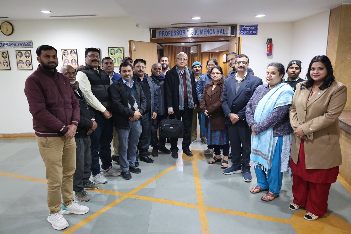 The National Academy of Sciences, India (NASI) (@nasi_academy) on Twitter photo Prof Vinod K Singh visited NASI HQ to meet its employees and discuss issues related to the academy. <a href="/VinodSingh_IITK/">Vinod K Singh</a> Prof Vinod K Singh visited NASI HQ to meet its employees and discuss issues related to the academy. <a href="/VinodSingh_IITK/">Vinod K Singh</a>