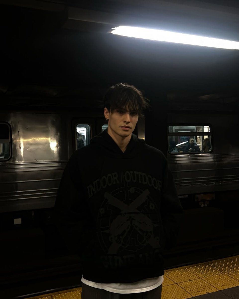 canonizarei's tweet photo. ͏ ͏ ͏ ͏ ͏ ͏៹ avery lestrange, 20.
     ៹ 𝖼𝖺𝗌𝖺: sonserina.
     ៹ 𝖼𝗎𝗋𝗌𝗈: tenebrologia.
     ៹ 𝗉𝗋𝗈𝗇𝗈𝗆𝖾𝗌: ele/dele.
     ៹ 𝗌𝖾𝗑𝗎𝖺𝗅𝗂𝖽𝖺𝖽𝖾: não se rotula. https://t.co/R8t9LHpj0f