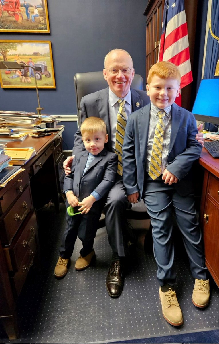 It's an extreme honor to take the oath of office to continue serving the people of Tennessee's Sixth District.

Tennesseans sent me to Washington to protect our conservative family values and keep Washington out of Tennessee, and that is exactly what I’m going to do to the best