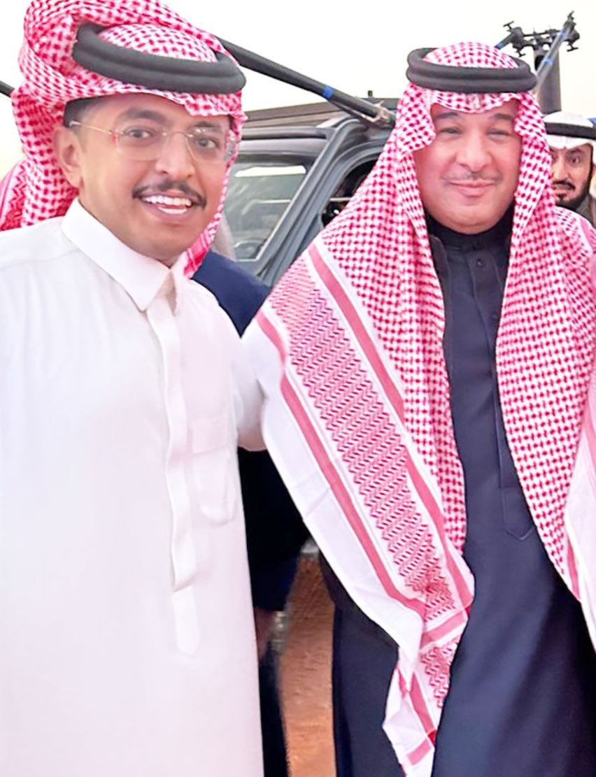 محمد الدريم (@muhamad_aldarim) on Twitter photo صوره تجمعني مع
الشيخ فهد بن فلاح بن حثلين
رئيس مجلس ادارة نادي الابل
<a href="/F_BinHithleen/">فهد بن حثلين</a>
🔶شكراً على كلماتك وتوجيهاتك الأبوية والتي أعتبرها وسام شرف لي 🔶 صوره تجمعني مع
الشيخ فهد بن فلاح بن حثلين
رئيس مجلس ادارة نادي الابل
<a href="/F_BinHithleen/">فهد بن حثلين</a>
🔶شكراً على كلماتك وتوجيهاتك الأبوية والتي أعتبرها وسام شرف لي 🔶