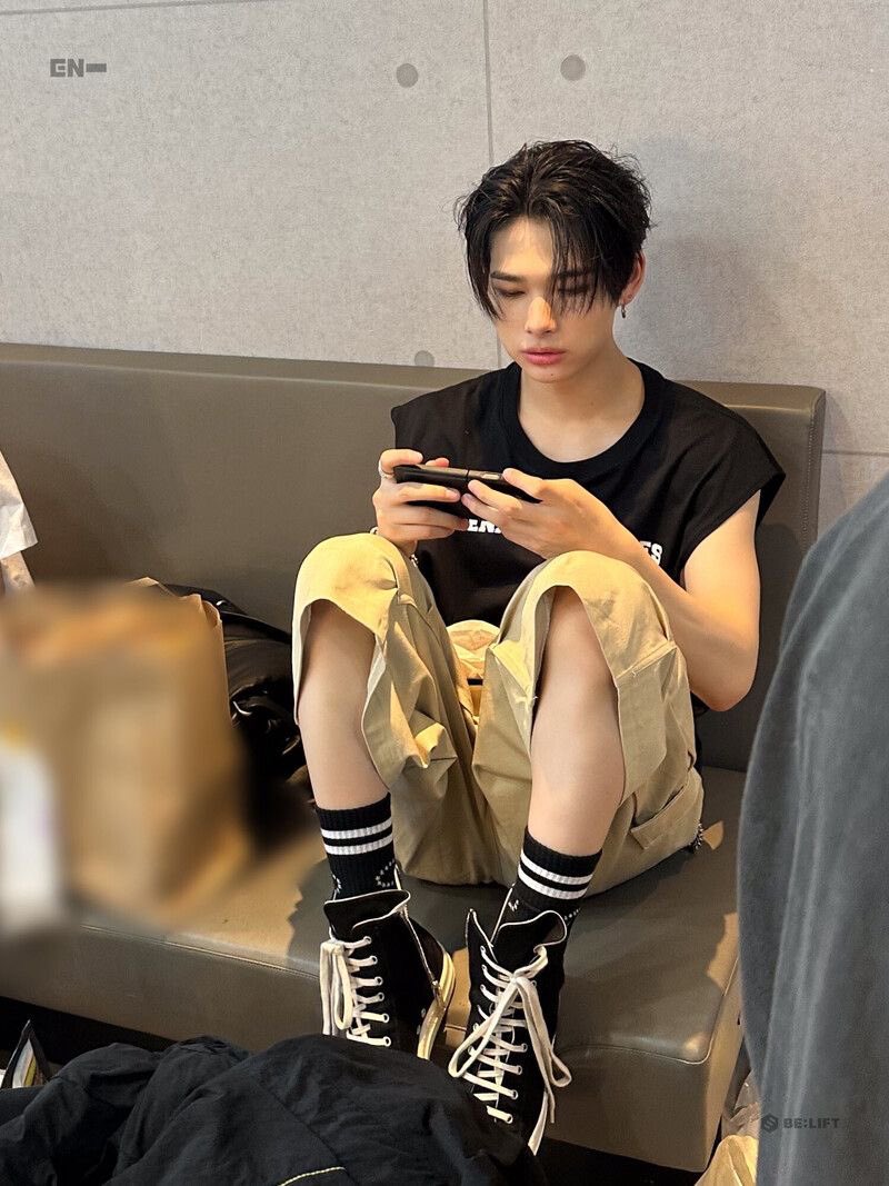 n1ikiz's tweet image. how could you possibly hate him 💔💔