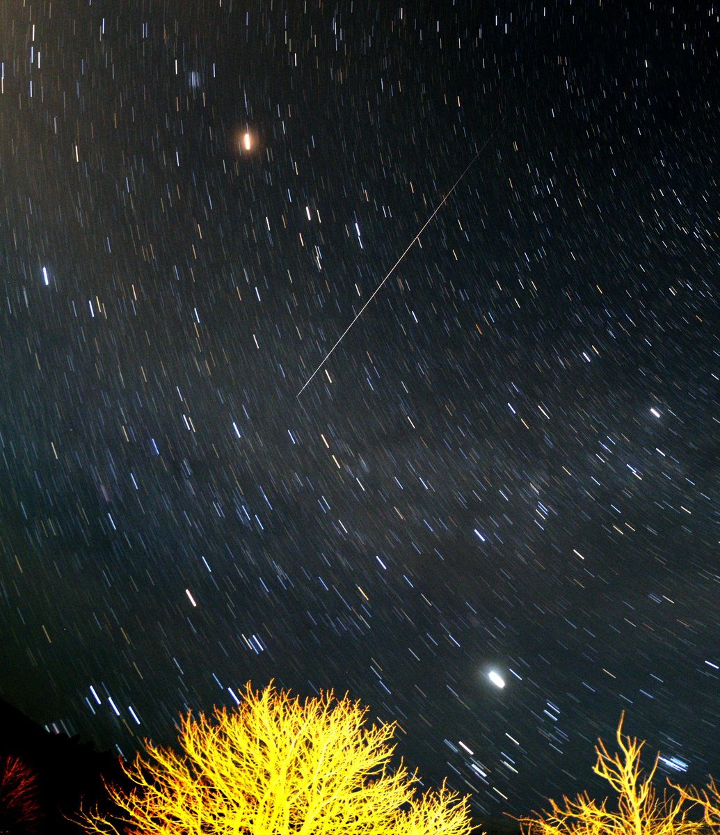 Jamie Shepherd (@jamieshepherd1) on Twitter photo A #Quadrantid #meteor from last night, passing through #Gemini between #Mars and #Jupiter. <a href="/ukmeteornet/">ukmeteornetwork</a> <a href="/popastro/">Popular Astronomy</a> A #Quadrantid #meteor from last night, passing through #Gemini between #Mars and #Jupiter. <a href="/ukmeteornet/">ukmeteornetwork</a> <a href="/popastro/">Popular Astronomy</a>