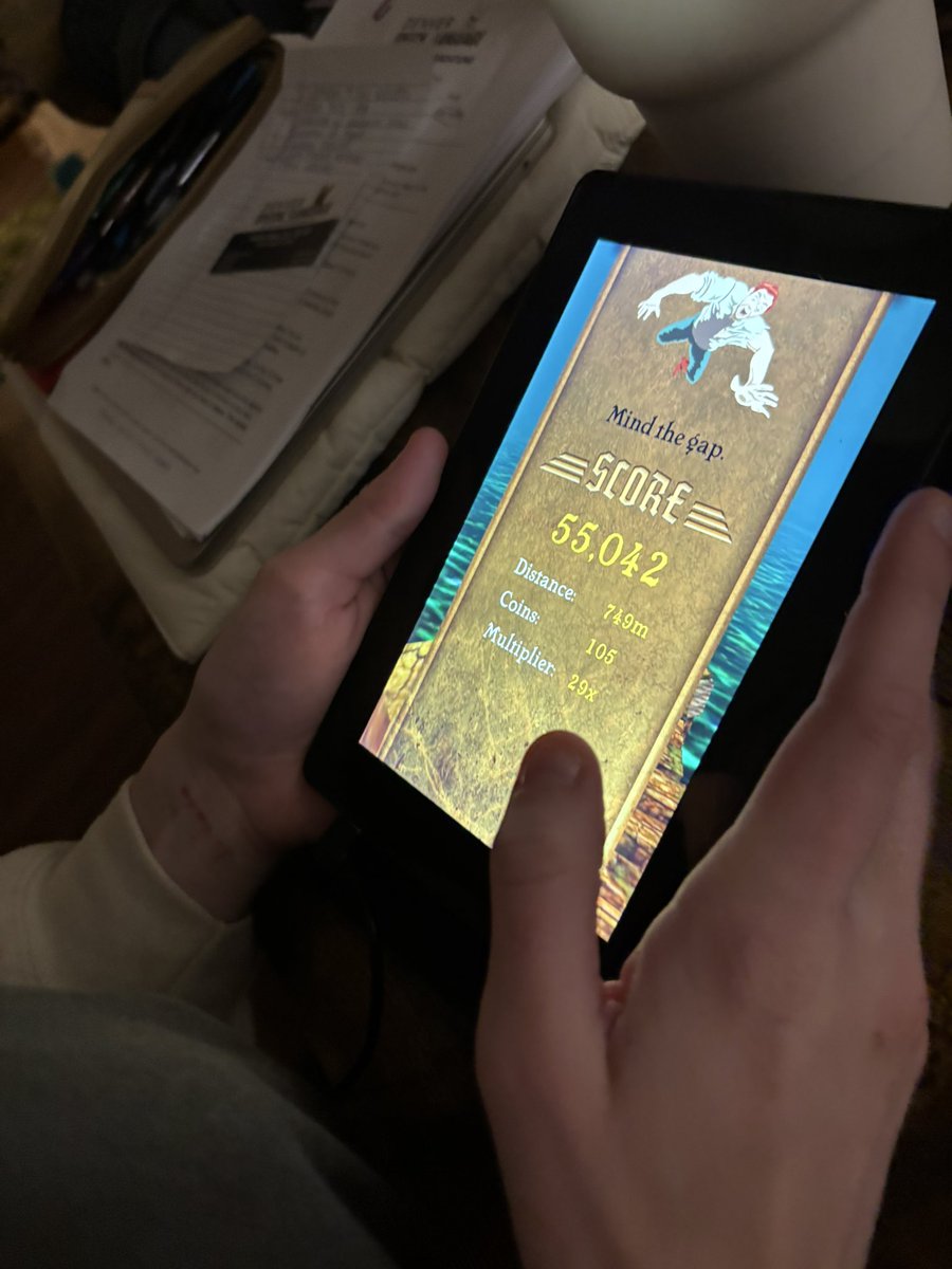 yo_bur's tweet photo. Just ripped temple run on a kindle, all is good https://t.co/fMWZB6verA