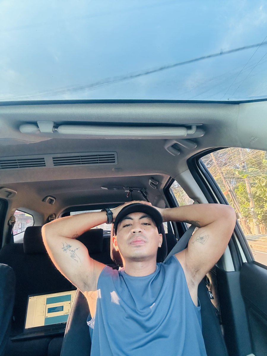 kuysbemb's tweet photo. Rest day 🍃🍃 https://t.co/zNqIfZsaeq
