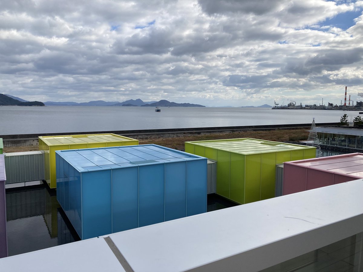 tinyryosuke's tweet image. A Happy New Year 2025

#下瀬美術館