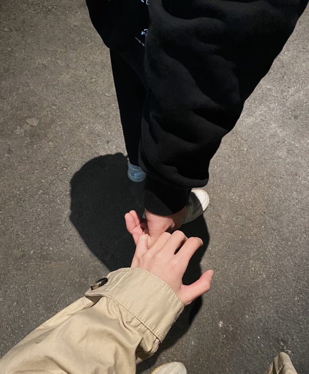 情侣主收绿帽傻逼