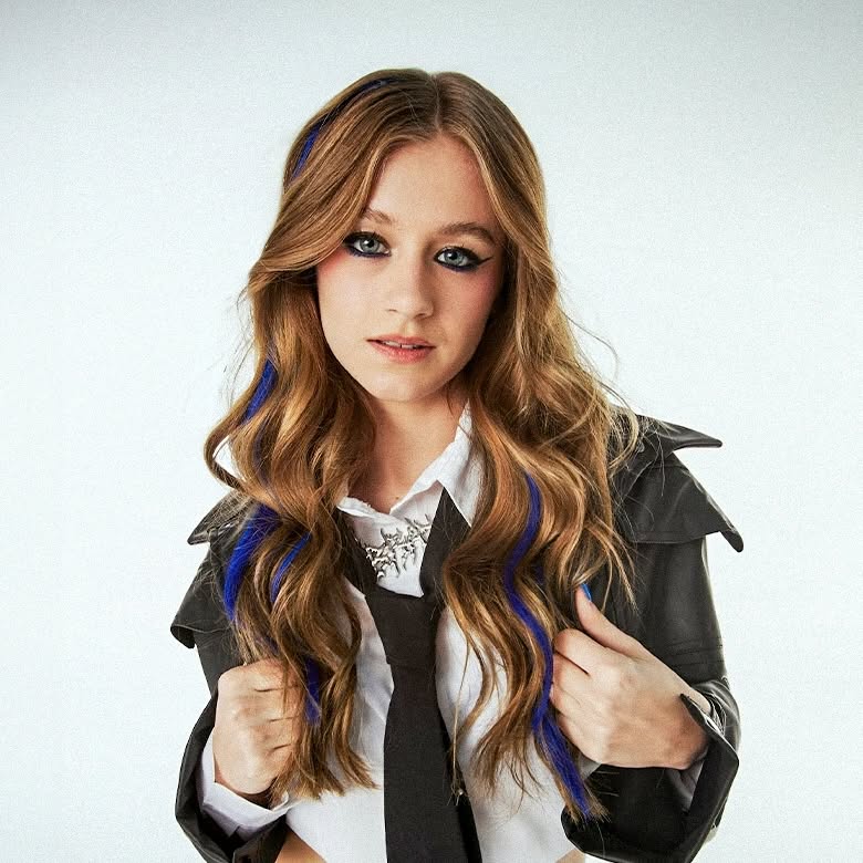 lynetteupdates's tweet image. BIENVENIDXS A LA CUENTA OFICIAL DE INFORMACION SOBRE LILY.ᐟ
── Activá las notificaciones para enterarte de más ᡣ𐭩