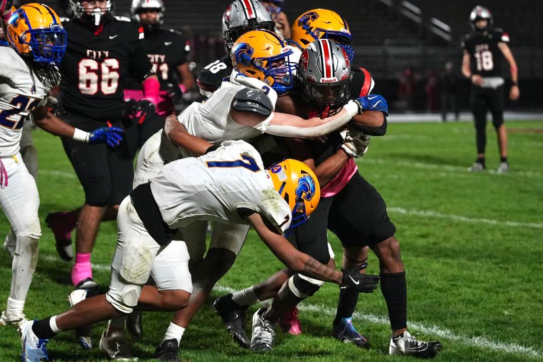 "Dedication on defense is determined by how close you are to the ball when the tackle is being made!" Coach Fisher

#ThDarkSide #ChooseTheHardWay  #DefendTheDen #TheNorthWay