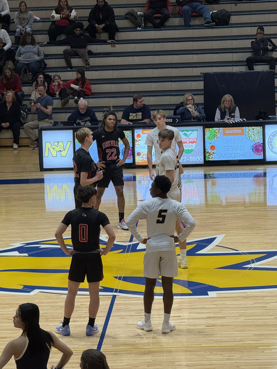 Breakaway Basketball (@breakawaybball) on Twitter photo 2028 6’6 <a href="/colekelly_14/">Cole Kelly</a> and 2028 6’6 <a href="/JoeyJakstys/">Joey Jakstys</a> going head to head on the jump ball! Who won the tip?
2 big time future prospects that will be on display this spring/summer on the <a href="/3SSBCircuit/">3Stripes Select Basketball</a> !
The future is bright 😎! 2028 6’6 <a href="/colekelly_14/">Cole Kelly</a> and 2028 6’6 <a href="/JoeyJakstys/">Joey Jakstys</a> going head to head on the jump ball! Who won the tip?
2 big time future prospects that will be on display this spring/summer on the <a href="/3SSBCircuit/">3Stripes Select Basketball</a> !
The future is bright 😎!
