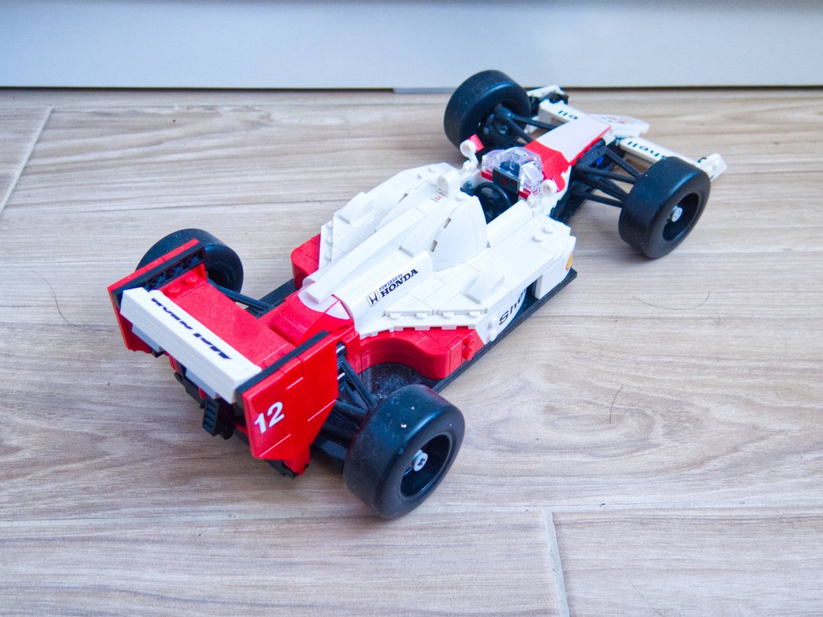MorteJude's tweet image. Good day, Nancy
Do these multiple angle shots of the same toy (a Lego version of a Formula One car) count for the thread theme?
Thank you 📷

#Photography #lowangle #highangle #uniqueangle #threequarters #Lego #McLarenMP44 #Formula1 #Senna