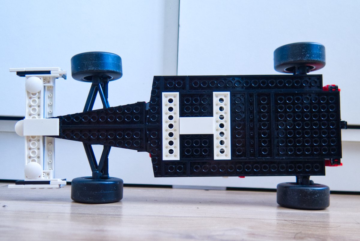 MorteJude's tweet image. Good day, Nancy
Do these multiple angle shots of the same toy (a Lego version of a Formula One car) count for the thread theme?
Thank you 📷

#Photography #lowangle #highangle #uniqueangle #threequarters #Lego #McLarenMP44 #Formula1 #Senna