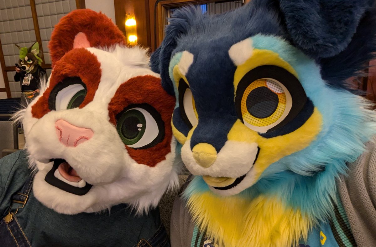 Slayer4949's tweet image. I&apos;m (blue Collie) Hanging out at PDFC this weekend with Jade (red panda) and leaves (green Coyote in the back) come say hi we are friendly
Painted Desert Fur Con 2025 #PDFC2025