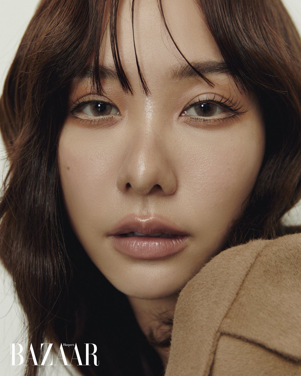 Toeyjarinteam's tweet photo. Toey Jarinporn for HARPER’S BAZAAR Thailand, January 2025 Issue.
@jarinporn @Prada
#PRADA #PRADAHoliday2024
#BAZAARThailandxToeyJarinporn
#BAZAARJanuaryIssue
#BAZAARThailand #BAZAARthecover
#PradaxToeyJarinporn
#ToeyJarinporn https://t.co/xpvcF1w8yl