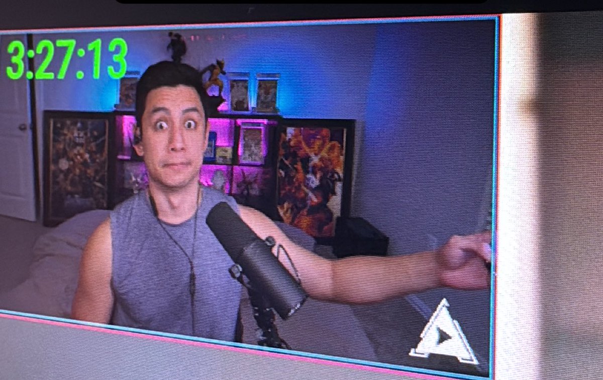 Chat has kept the stream alive for 175 straight hours!

Twitch.tv/AlfredoPlays