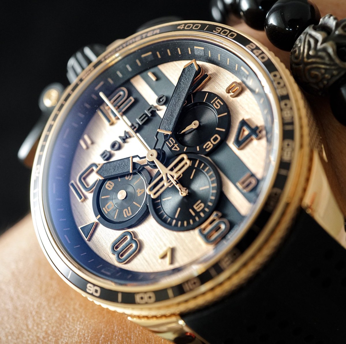 tienwenwatch's tweet photo. #Bomberg #炸彈錶  #BOLT68 Racing 獨特造型計時按把，宛如賽車踏板，盡情享受疾速奔馳的快感！

天文鐘錶|台灣大道一段211號 +886422256476

#SwissMade #瑞士製造 #BOLT68 #Racing #賽車系列 #是手錶也是懷錶 #TienWenWatch #TienWen #天文鐘錶 #台中錶店 #鐘錶維修 #手錶保養 #台中天文 https://t.co/vu8iW5mKKG