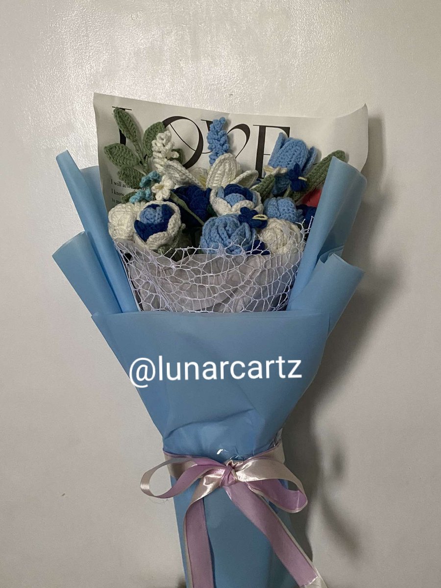 lunarcartz's tweet photo. open for valentine's day reservation! 💗

wts lfb ph 

- 3 working days
- crochet flower bouquet 
- open for commission
- open for rush  
- free handwritten / printed letter  
- mod: flash, jnt, lalamove  
- mop: gcash 
- location: bulacan  

tags. gift ideas teacher handmade https://t.co/DwWDsVZ0UH