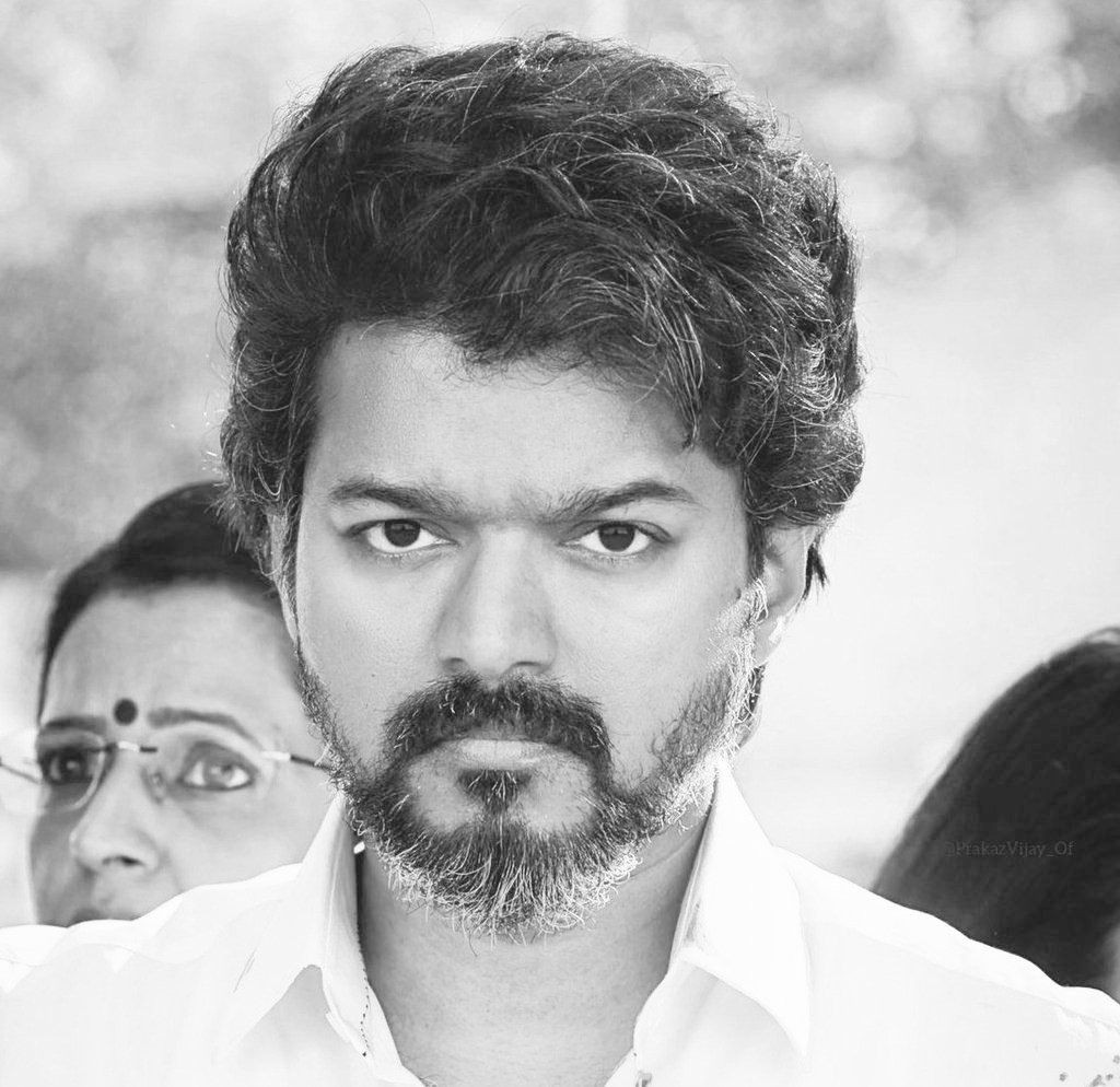 TOlMovies's tweet photo. Who's Looking Most Handsome ?

    🔄@Suriya_Offl         ❤️@ActorVijay https://t.co/CIm8sTUEdK