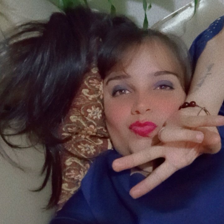 Nuevo año... #NuevaFotoDePerfil 📸😋
Éste año, seamos amables y más empáticos(as). Todos(as) estamos en una batalla campal que no conocemos. Sigamos dándolo todo que la #Vida lo devuelve en grande! ✨🎇🪷