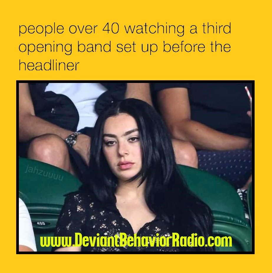 Deviantbradio's tweet image. 😂deviantbehaviorradio.com #DeviantBehaviorRadio #TheInternetsMixtape