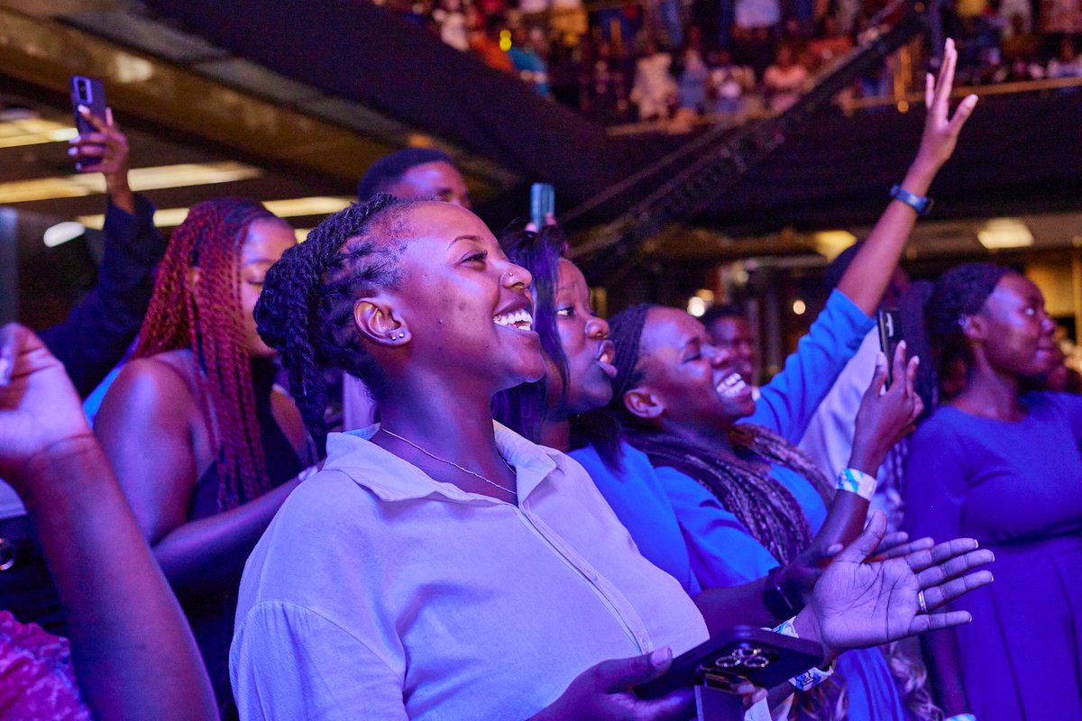 If there's anyone who made ANOT beautiful, it's you guys❤️🧡. You really showed up! And so many of you even stayed right to the end of ANOT Extended!!🙆🏽‍♀️🙆🏽‍♀️. Thank you guys🙏🏽.