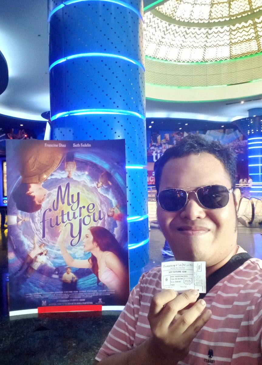 johannkind's tweet photo. This film definitely deserves 3rd Best Picture winner and more wins even more nominations because of the brilliant storytelling and writing of Direk @SirC07 and the undeniable chemistry of @imsethfedelin x @francinecarreld 

11/10 worth to watch ang #MyFutureYou @RegalFilms https://t.co/B0kmTuVa2m