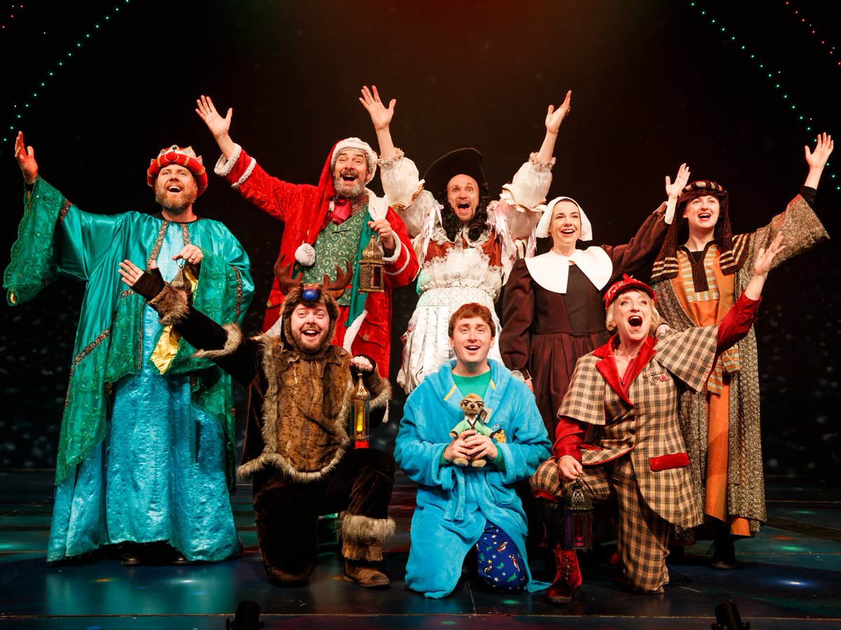 Horrible Histories (@hhliveonstage) on Twitter photo We're fa-la-la-la-la-la-la-la-la-la-feeling good! As we head into our last day with you all 🎄
Thanks to everyone who's come along to join us! To our cast onstage and teams offstage! And <a href="/yourallypally/">Alexandra Palace</a>!
📸 Lloyd Winters We're fa-la-la-la-la-la-la-la-la-la-feeling good! As we head into our last day with you all 🎄
Thanks to everyone who's come along to join us! To our cast onstage and teams offstage! And <a href="/yourallypally/">Alexandra Palace</a>!
📸 Lloyd Winters