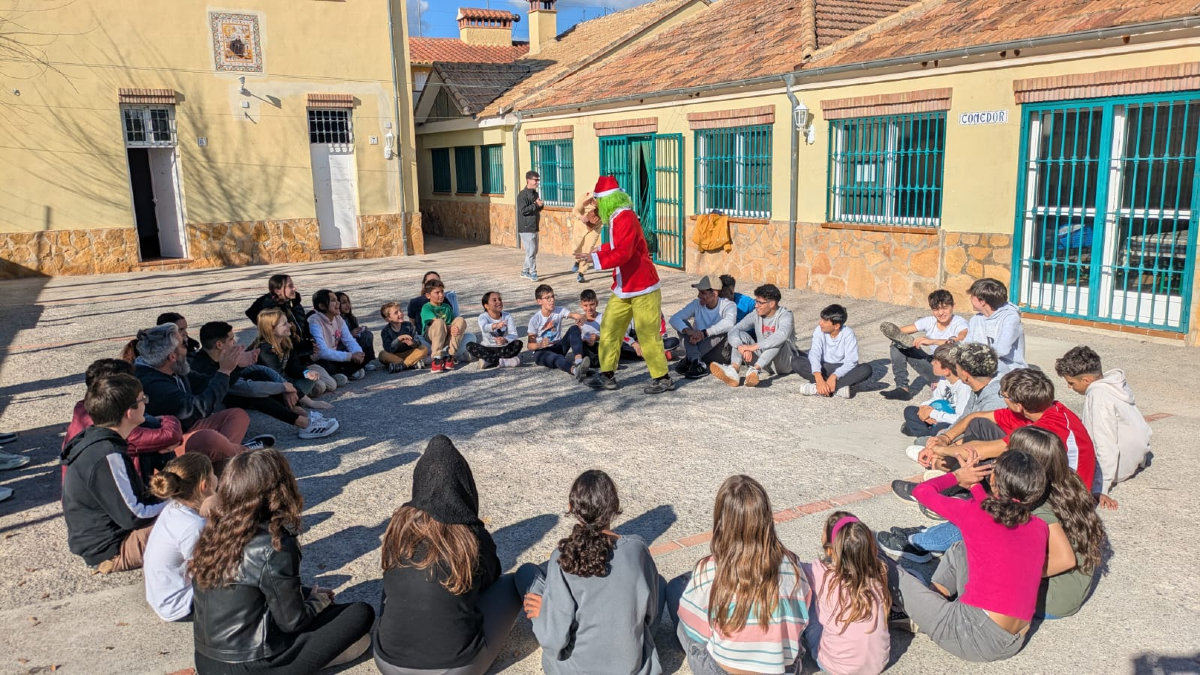 Las plataformas sociales de Burriana , disfrutaron de la tradicional acampada de Navidad. Disfrutaron de unos días de convivencia, conexión y experiencia únicas en plena naturaleza. 
Proyectos financiados por <a href="/GVAIgualtat/">GVAIgualtat</a> <a href="/SalesianosBUR/">Salesianos Burriana</a> <a href="/educaciongob/">Ministerio de Educación, FP y Deportes</a> #personasmigrantes #fisat