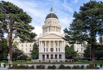 JovanAgee's tweet photo. The California State Legislature commences its business today. California is the world's fifth-largest economy. Those who wish to influence government action must first understand how it operates. Contact us if you require assistance. #AgeeGlobalSolutions https://t.co/ltCZvMSsKF https://t.co/gwiY7eEEZ7