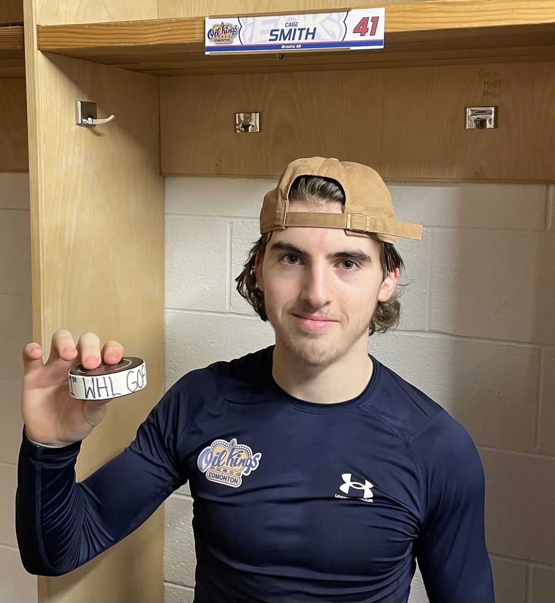 EdmOilKings's tweet photo. First WHL goal in the bag for Cage Smith! 👑🚨 https://t.co/9Bcxx1LQQQ