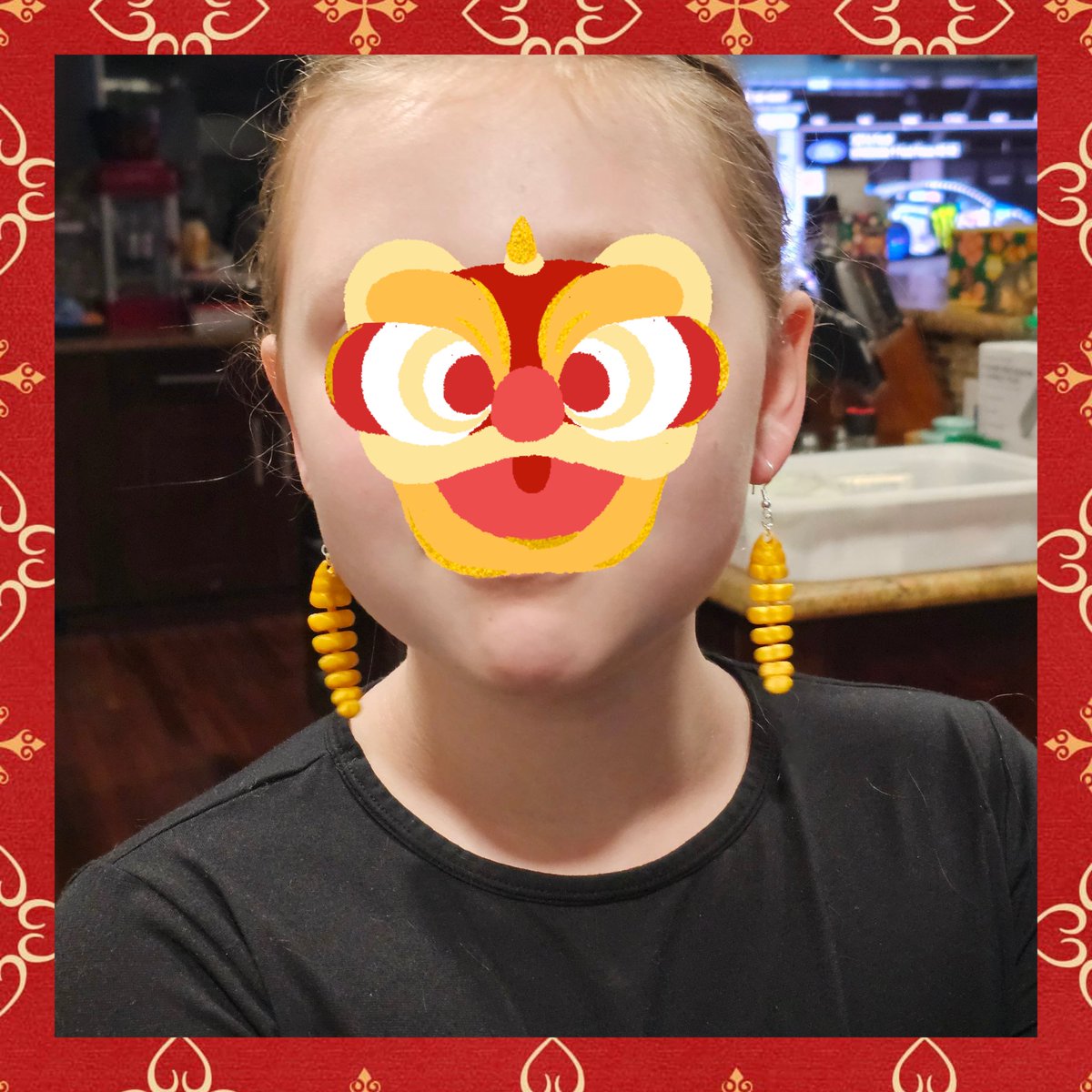 makeitmodit3d's tweet image. Rattlesnake rattle earrings, modeled by Sophia