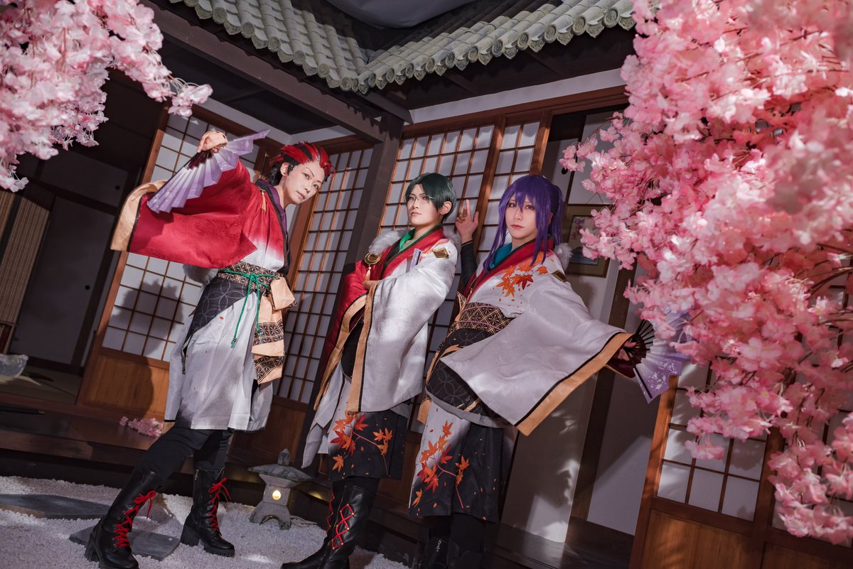 enst!!/cosplay

「堅実、 雅に月下の華」

#あんスタ #紅月
