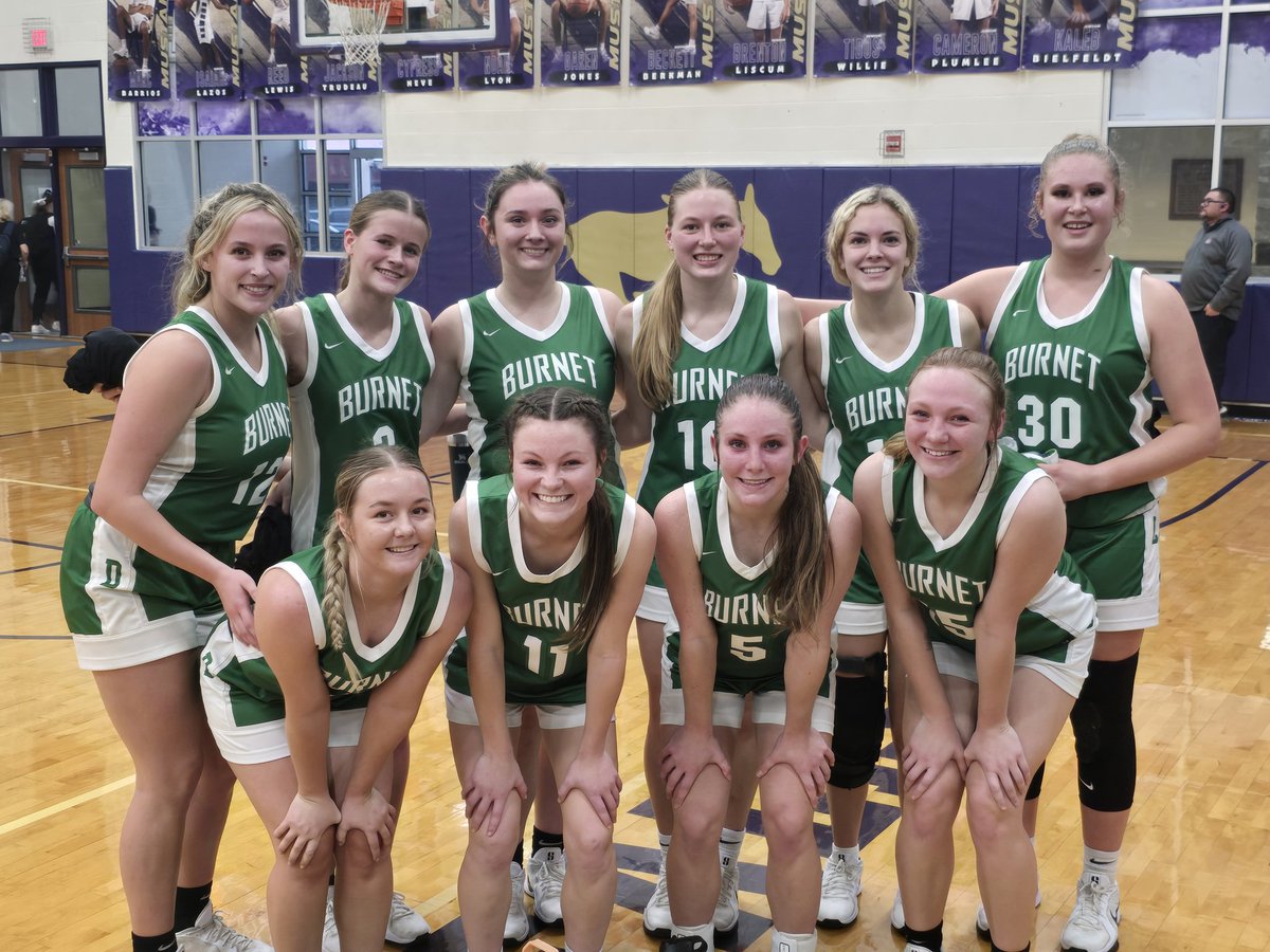 Lady Dawgs open up district with a great team win at Marble Falls,  60-34.  
#2FI