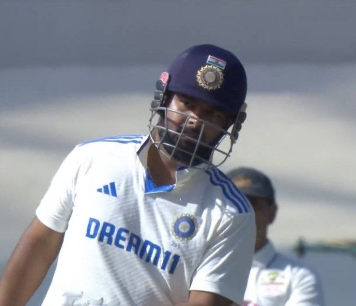anish_roi's tweet photo. His natural game🥵🔥
#RishabhPant #INDvsAUSTest https://t.co/rVq5p7mIhC
