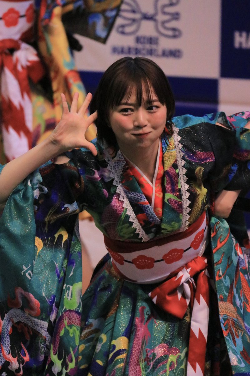 p_whd's tweet photo. 2025年も推しは最強です
#えびちゅうSSAへの道
#えびちゅう
#エビ中
#安本彩花 https://t.co/XvFvKIMg0d