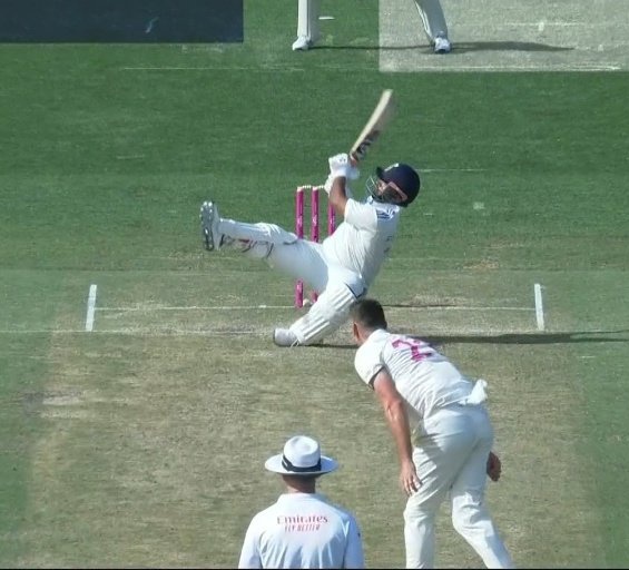 TotalCricket18's tweet photo. India needs this "Stupid Stupid Stupid." ❤️ https://t.co/9SNg708grn