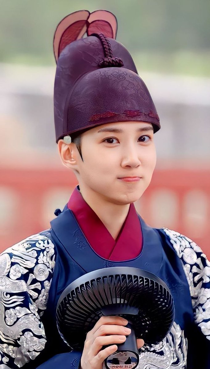 Pamalo ni SeYoung | I sang with IU ๐๐06.01.24 (@s_paperheart) on Twitter photo I am rewatching King's Affection in 2025. ๐ค๐ป๐ค๐ป
This time, mom is hooked too ๐
She said kilig while slapping my shoulder. Ikr? Hahaha
<a href="/parkeunbinstaff/">๋ฐ์๋น (PARK EUN-BIN)</a> my mom said you are a handsome and cool prince! Well, well. ๐
#TKA #ParkEunBin I am rewatching King's Affection in 2025. ๐ค๐ป๐ค๐ป
This time, mom is hooked too ๐
She said kilig while slapping my shoulder. Ikr? Hahaha
<a href="/parkeunbinstaff/">๋ฐ์๋น (PARK EUN-BIN)</a> my mom said you are a handsome and cool prince! Well, well. ๐
#TKA #ParkEunBin