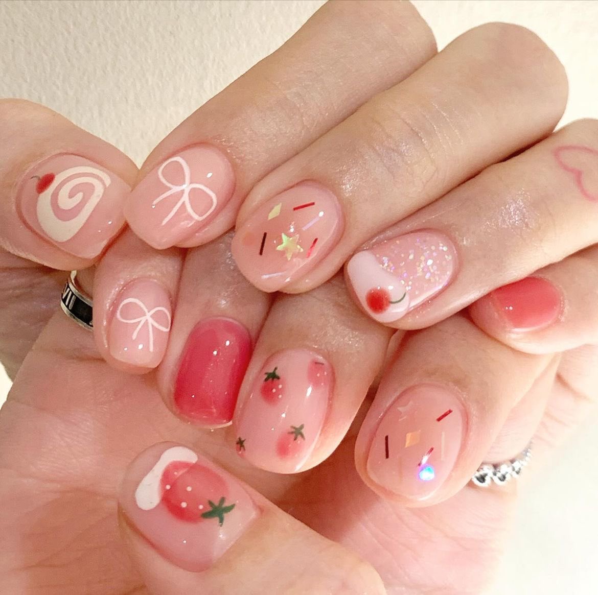 got my nails done 🍓