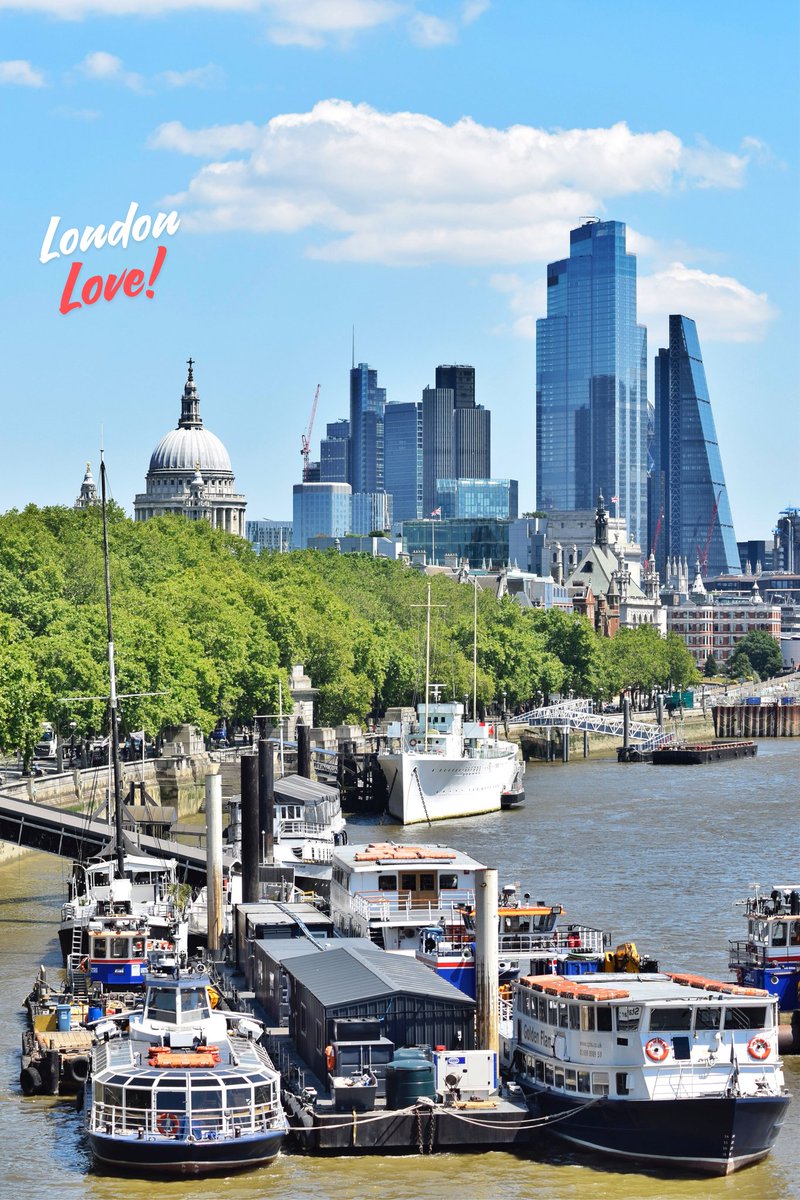 londraaktuel's tweet image. London's iconic blend of history and modernity shines along the Thames. A city where tradition and innovation coexist in perfect harmony.

#london #LondonSkyline #ThamesViews #CityOfHeritage #ModernMeetsClassic #IconicLondon #londra #city #thames