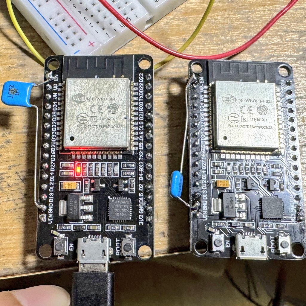 pstudio2525's tweet image. Esp32に差し替え
なんと書き込めない症状‼️
手動書込みできたんで1μFのセラミックキャパシタ付けた!
普通に書込みできた〜
すっかり持病忘れてた
 #esp32 #esp8266
