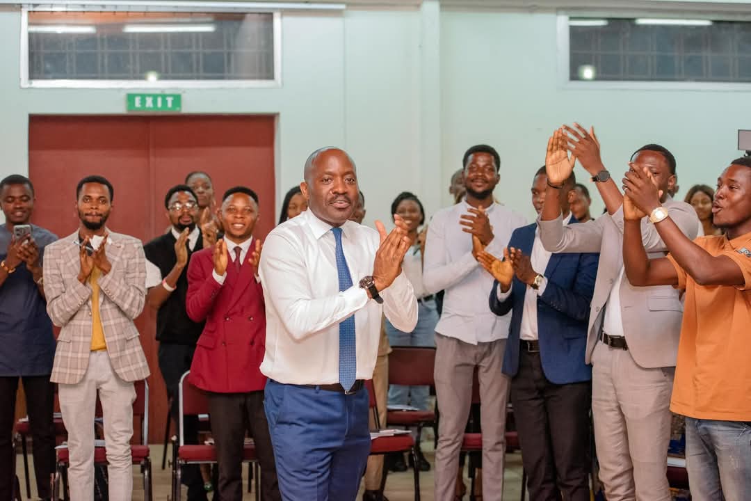 GroupeCIDEsoli's tweet image. 75 ème édition formation en Leadership, développement personnel et capital humain du 29 décembre 2024.

#groupecide #lpo #michelmuvudi