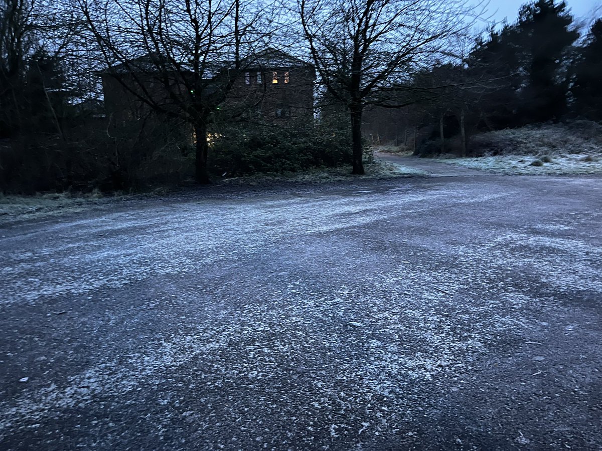 CANCELLED TODAY 4 JANUARY 

Too much ice on the course this morning.