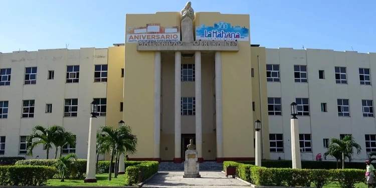 CubanetNoticias's tweet image. Cuba: Aumenta tasa de mortalidad materna y disminuyen nacimientos cubanet.org/cuba-aumenta-t… #Cuba #Cubanet