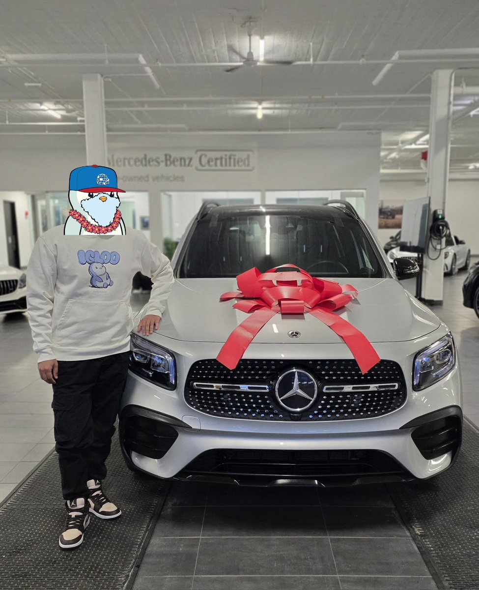 naumaniqbal92's tweet image. I would really like to thank @LucaNetz and the @pudgypenguins team for changing my life.
Never in my wildest dream would I have thought that buying a picture of a fat flightless bird would bring soo much joy into my life.
This is just the beginning $Pengu 🐧📈