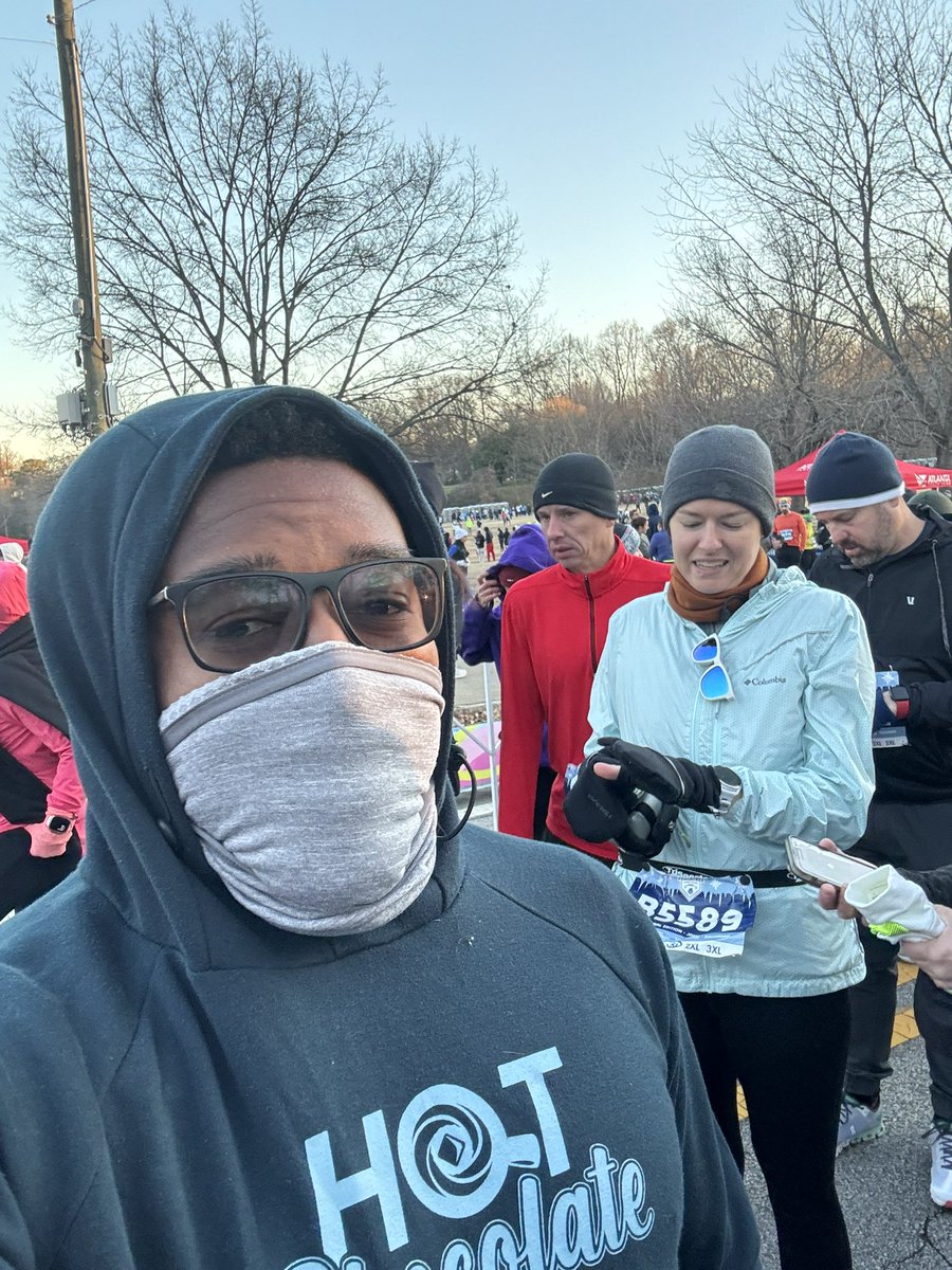DrCSLPadgett's tweet photo. First race of the year: Polar Opposite Peachtree RoadRace #fitleaders #fiteducator #werunatl https://t.co/Ypn7fZoteL