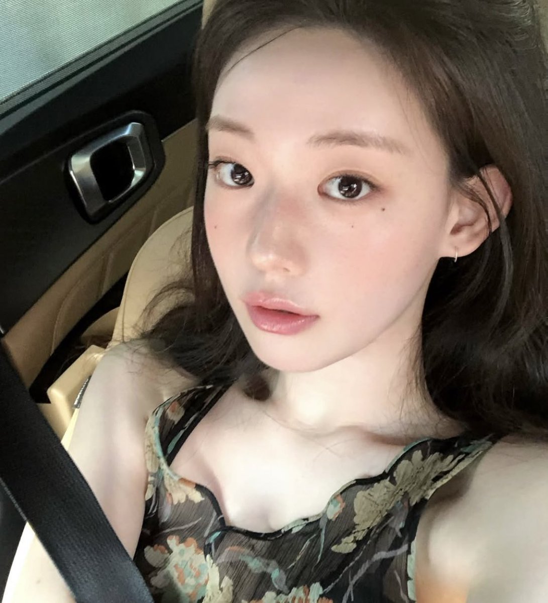 allhueformyoun's tweet photo. 요즘 추구미 배우🥹 그치만 절대 따라갈 수 없는… https://t.co/u5V4cgi6m1