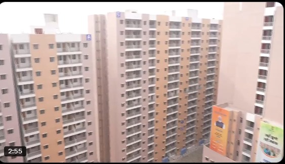 दिल्ली के एक महंगे इलाके में सरकार ने 1700 फ्लैट बनाये, और तथाकथित झुग्गी वाले को दान में दे दिया।

दिल्ली में झुग्गी वाले ही असली मौज काट रहे है।
आप लोगो कि क्या राय है?
