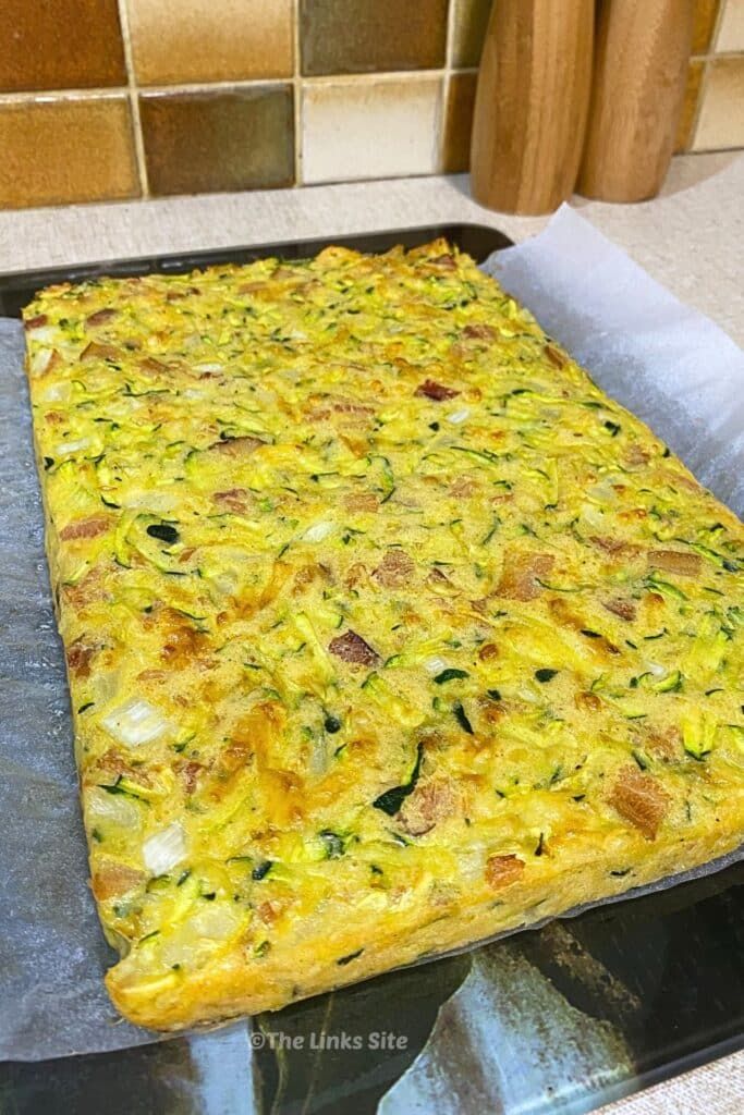 the_links_site's tweet image. Got too much zucchini on your hands? Don't worry! Try this delicious and easy-to-make zucchini slice recipe to satisfy your cravings! Check it out here: thelinkssite.com/zucchini-slice…
#ZucchiniDelight #GardenOverflow #YummyGoodness