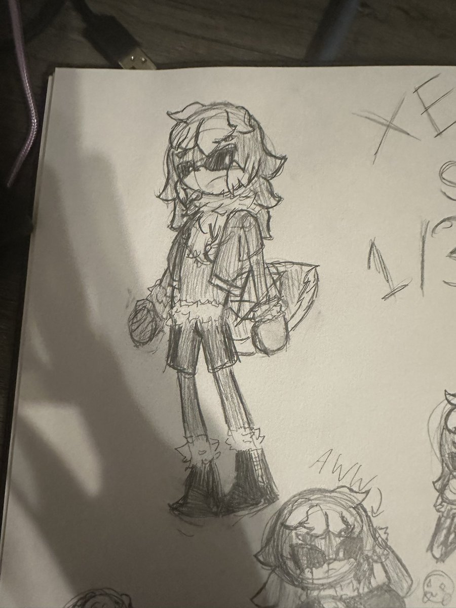 SolarTheIdiot's tweet photo. SONIC DOODLES AGAIN!! Of my OC Xen the Spider https://t.co/NAzB0WYYgJ